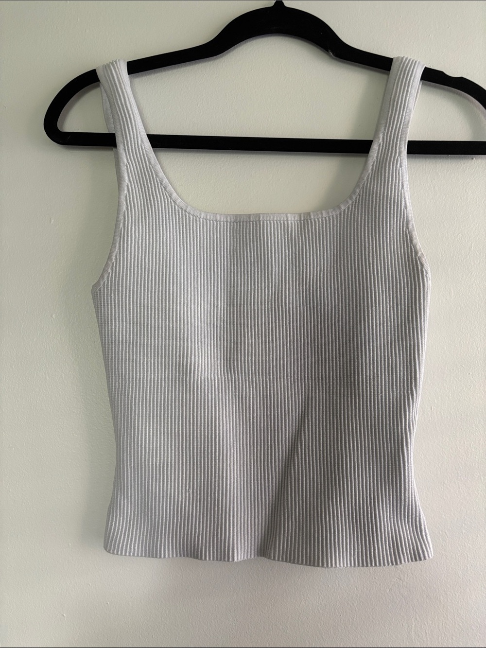 Aritzia Babaton Sculpt Knit Ribbed SquareNeck Tank Top White Medium - Picture 2 of 4